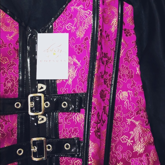 Rare Exotic Pink & Gold Brocade Corset & Thong Set - Picture 5 of 7